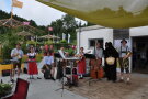 Für gute Stimmung sorgten die St. Oswalder Tafernmusikanten und der Grafenauer Stadtbär.